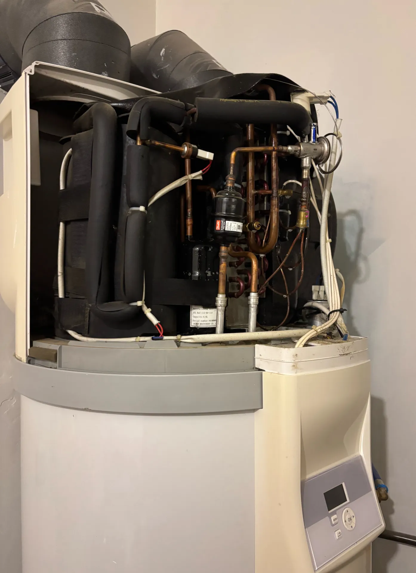 Entretien d’un ballon thermodynamique Atlantic à Bondy – Intervention Eco Degrés

