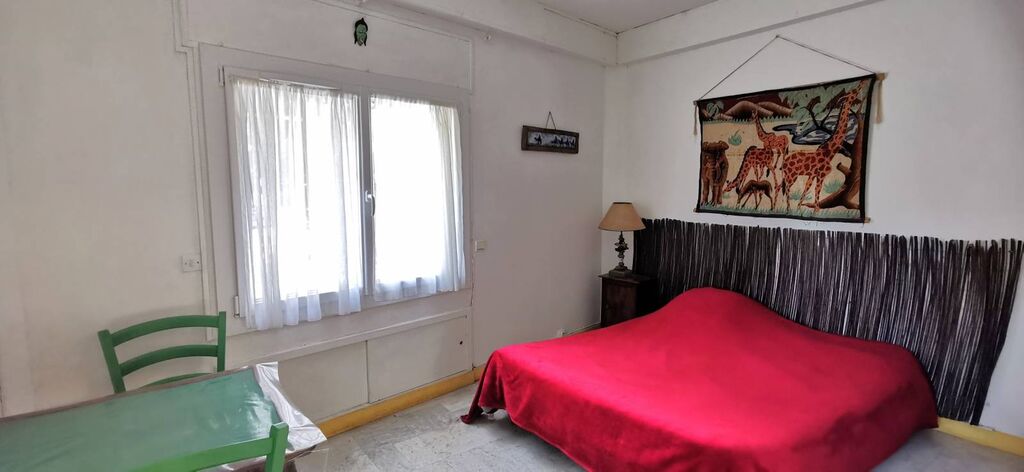 Studio Cassis  avec jardin privatif dans copropriété avec parking libre