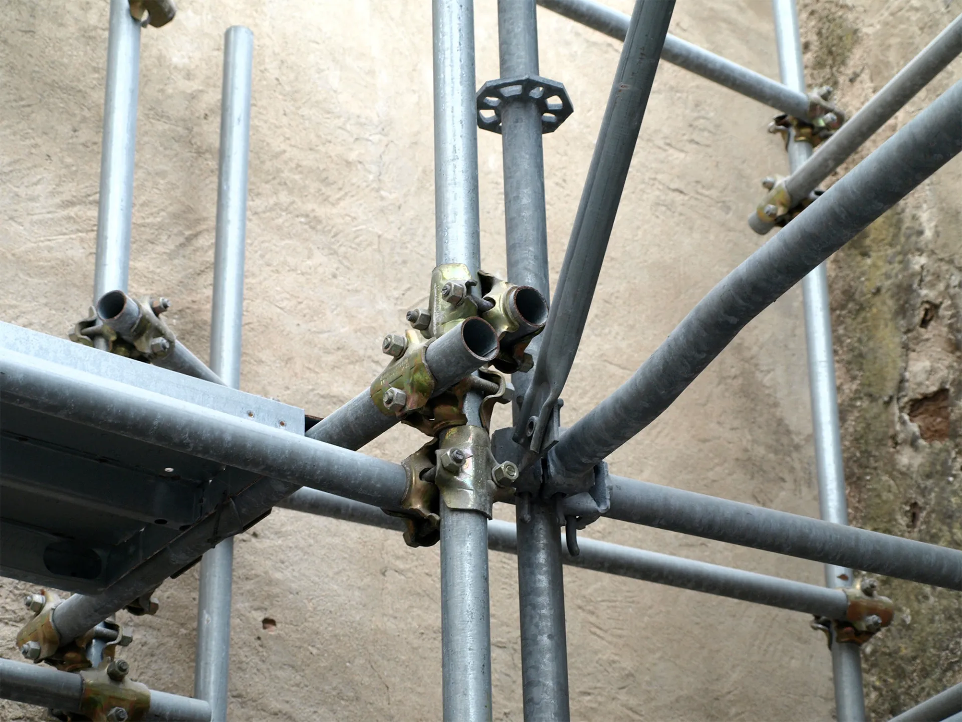 Echafaudage fixe pour façadier Marseille