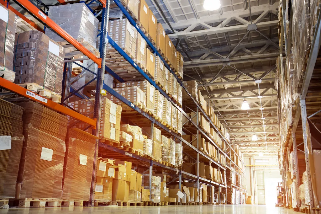 Externaliser votre stockage de marchandises sous douane et dépotage de containers maritimes à proximité de Marseille et Fos-sur-Mer