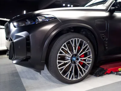 Pose de Film de Protection XPEL pour BMW X5 Drive 50 – Gloss Obsession à Saint-Avé, Morbihan