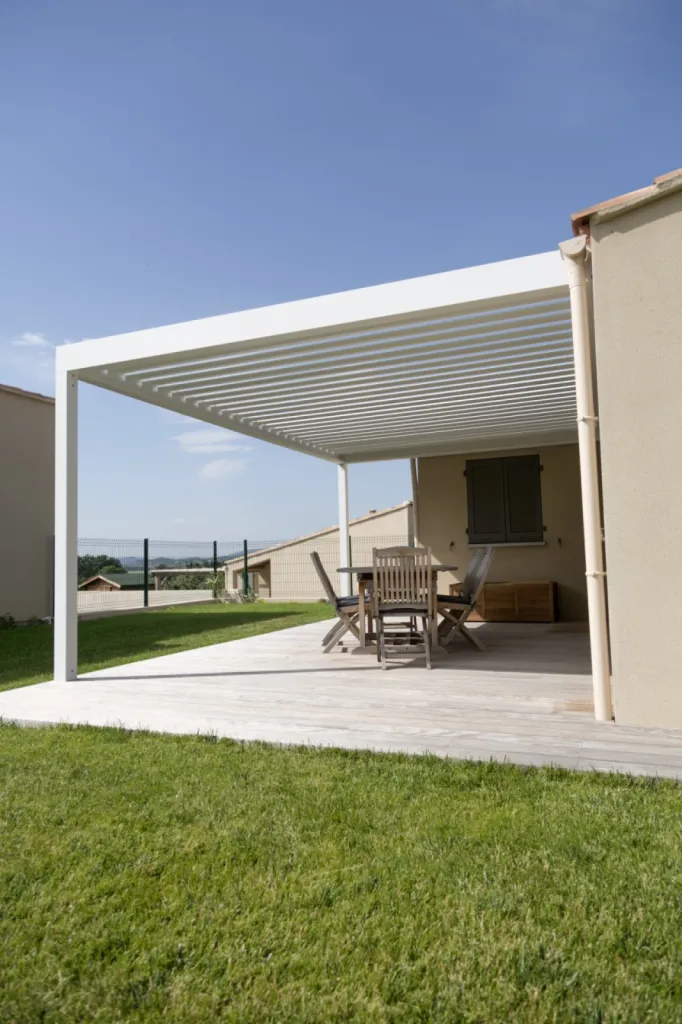 pergola sur mesure pour terrasse à Avignon