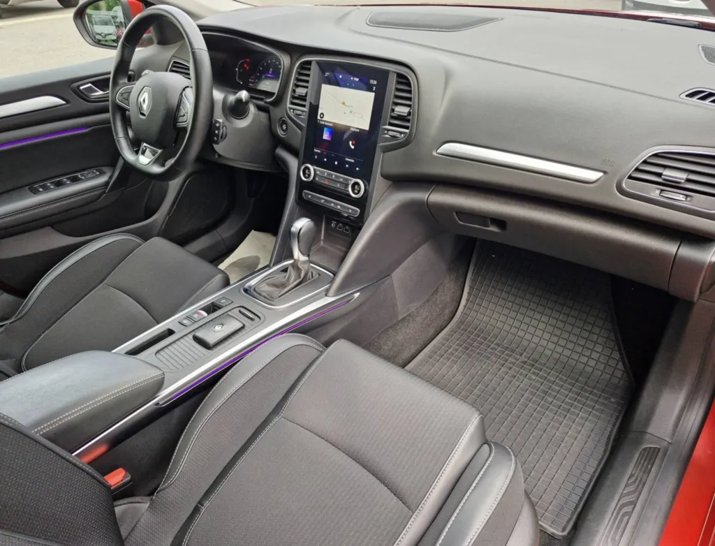 RENAULT MEGANE IV ESTATE TECHNO TCE 140 EDC PACK PARKING / PACK HIVER OCCASION PRES DE TOULOUSE EN OCCITANIE