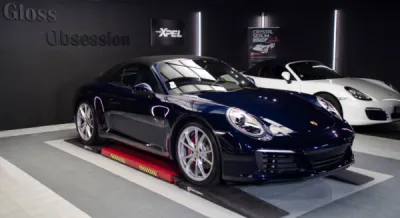 Film de protection Porsche dans le Morbihan. Pose de PPF XPEL expert sur Porsche 991 MK2