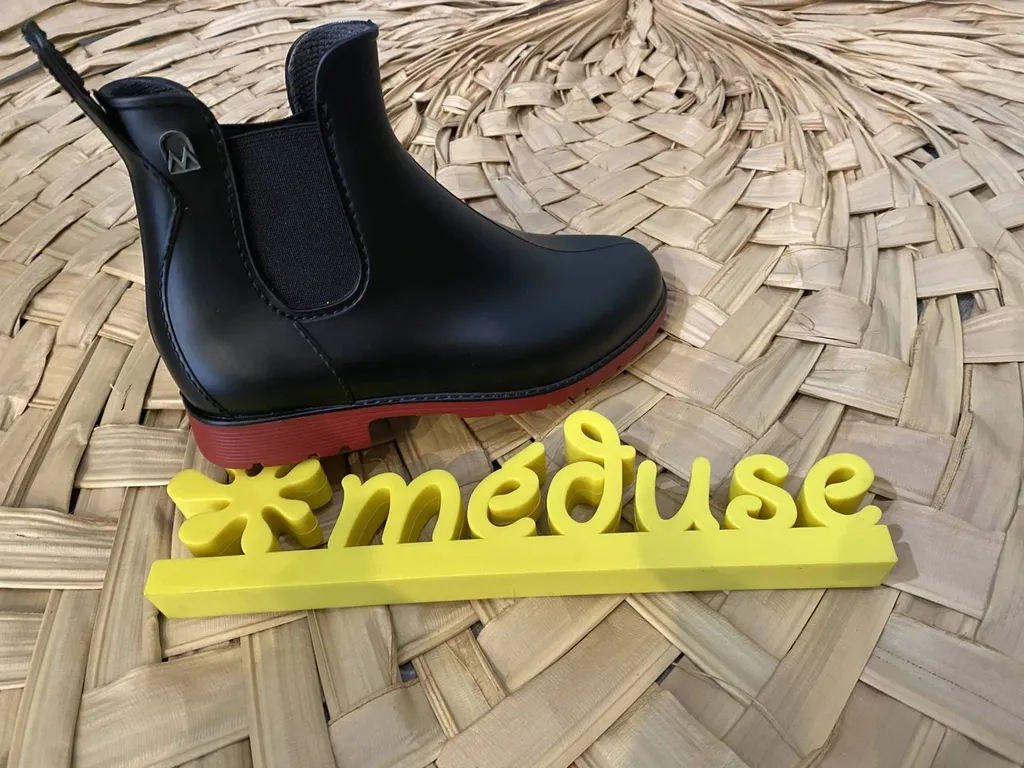 boots de pluie pour enfants près de Blanquefort