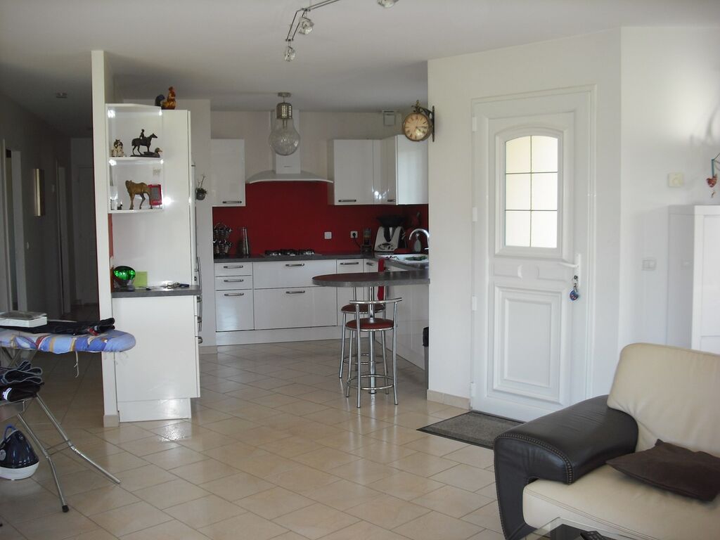 MAISON DE PLAIN-PIED ENTRE LIVAROT ET VIMOUTIERS