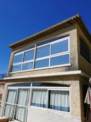 Films solaire sur fenêtres d'une maison à Toulon 83