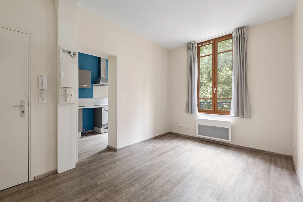 Appartement 2 pièces - 33m² - Quartier Saint-Marc - 620 € CC