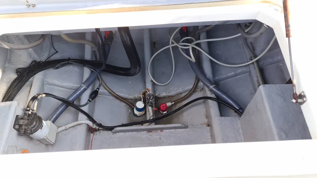 Bateau semi-rigide Wave 27 en vente à Bandol