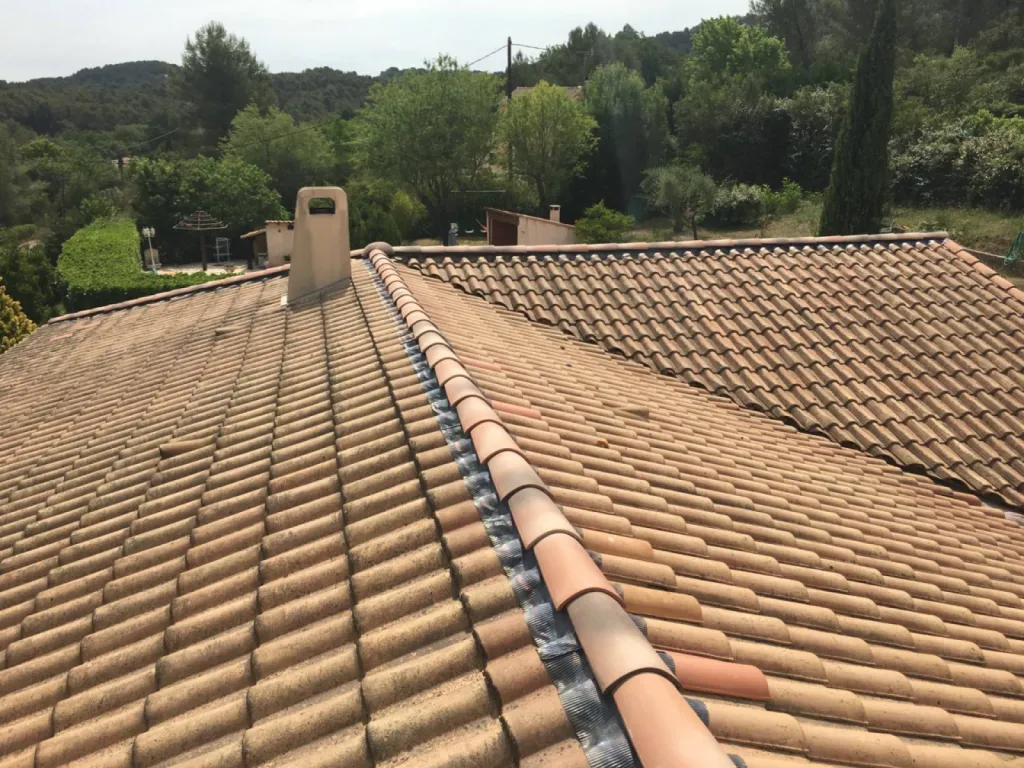 faitage fini sur martigues