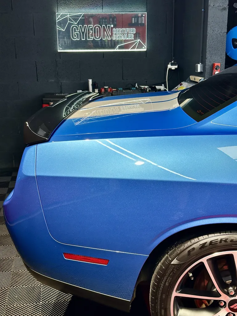 Traitement céramique , detailing Dodge Challenger spécialiste sur Vaugneray 