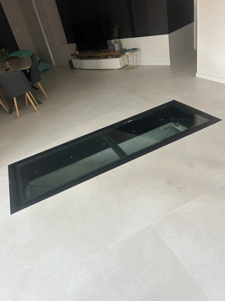 Notre zone d'activité pour ce serviceDevis pour la réalisation d’un escalier double quart tournant en acier avec marches chêne massif design moderne  