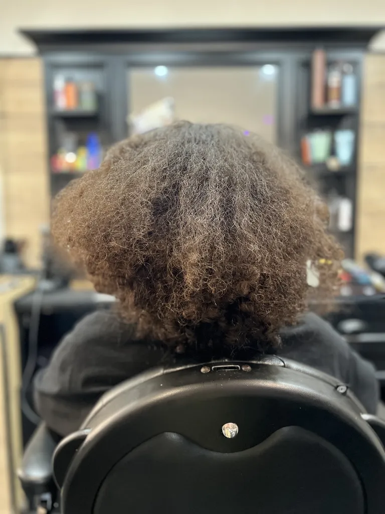 coupe curly spéciale homme 