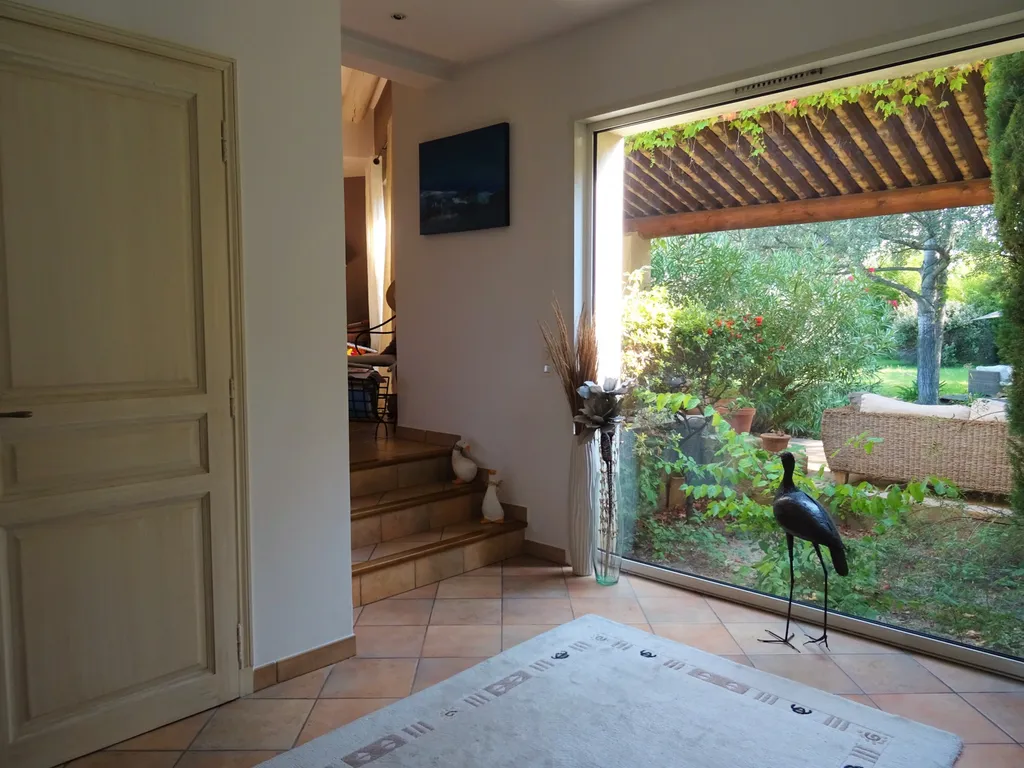 Avignon - Belle maison de plain-pied dans un écrin de verdure   