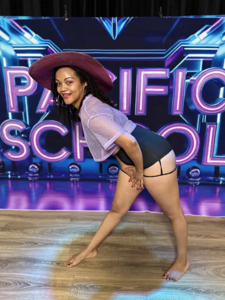 COURS DE DANSE BOOTY THERAPY / TWERK MARSEILLE 13006 CASTELLANE