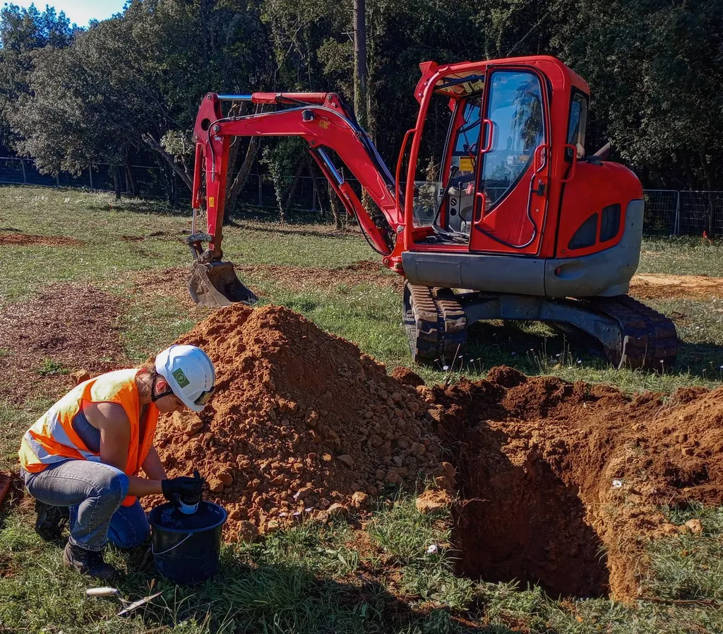Prélèvement de sols pour une analyse en laboratoire de type PACK ISDI