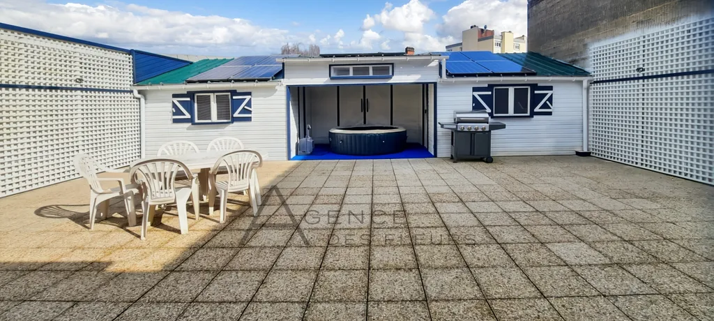 A vendre, Loft contemporain situé en centre ville d'Elbeuf de 198 m²