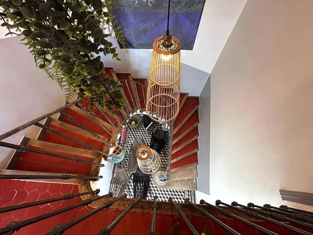 Authentique Mas XXᵉ, sur 5000 m², entre Dentelles de Montmirail et Mont Ventoux.