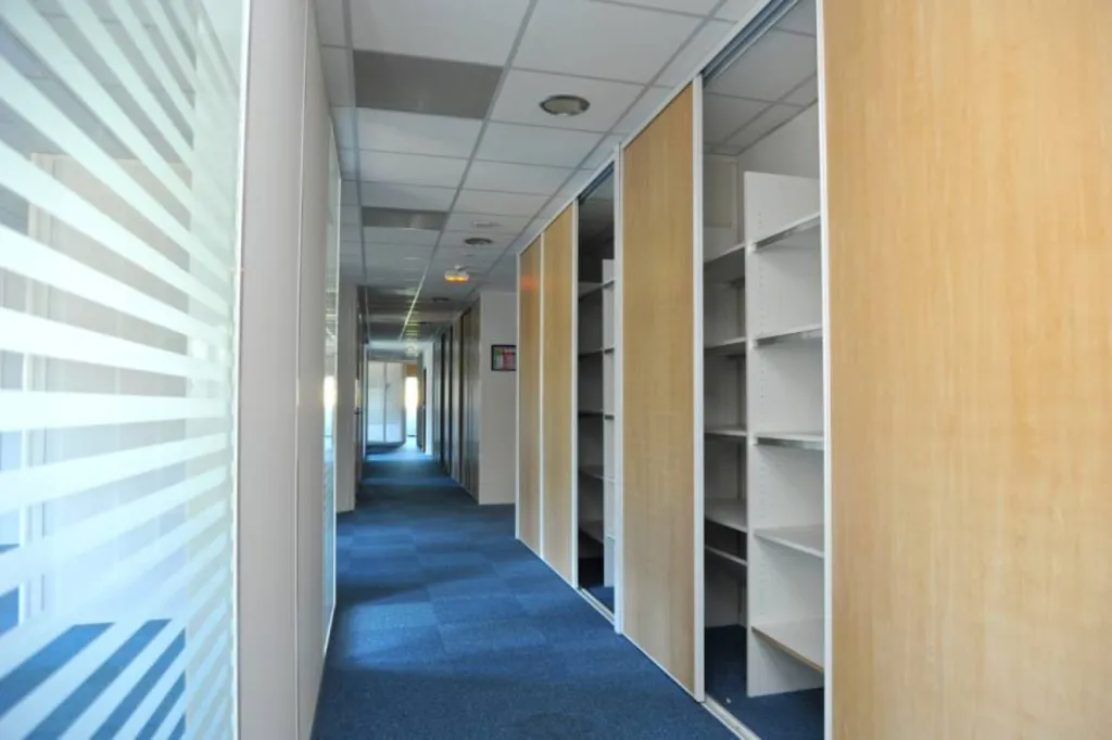 bureau à louer pas cher dans centre d'affaires