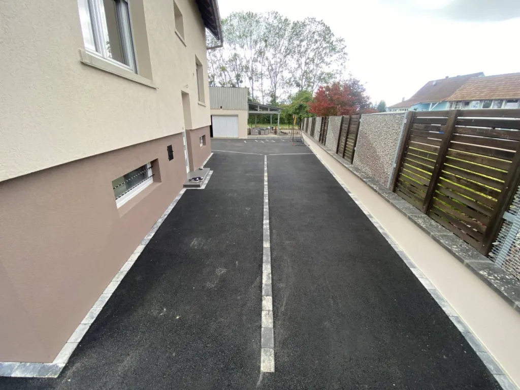Enrobé à Haguenau dans le nord du Bas-Rhin : confiez votre projet à CLK !