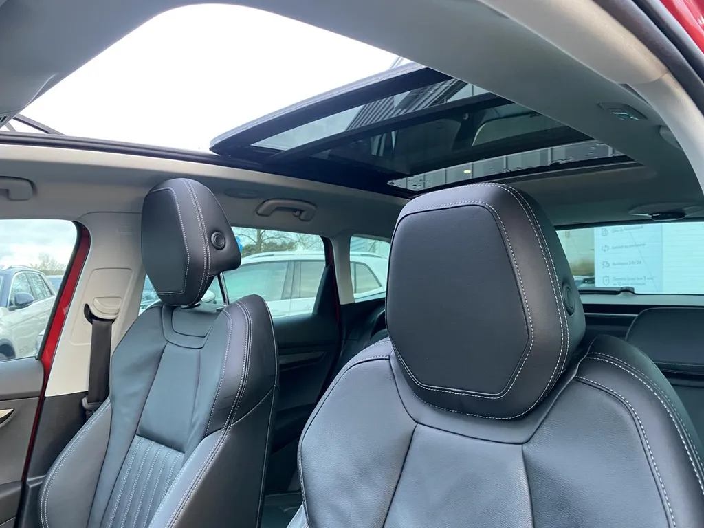 Skoda Karoq d'occasion à prix bas chez votre concessionnaire à La Frénaye, proche du Havre.