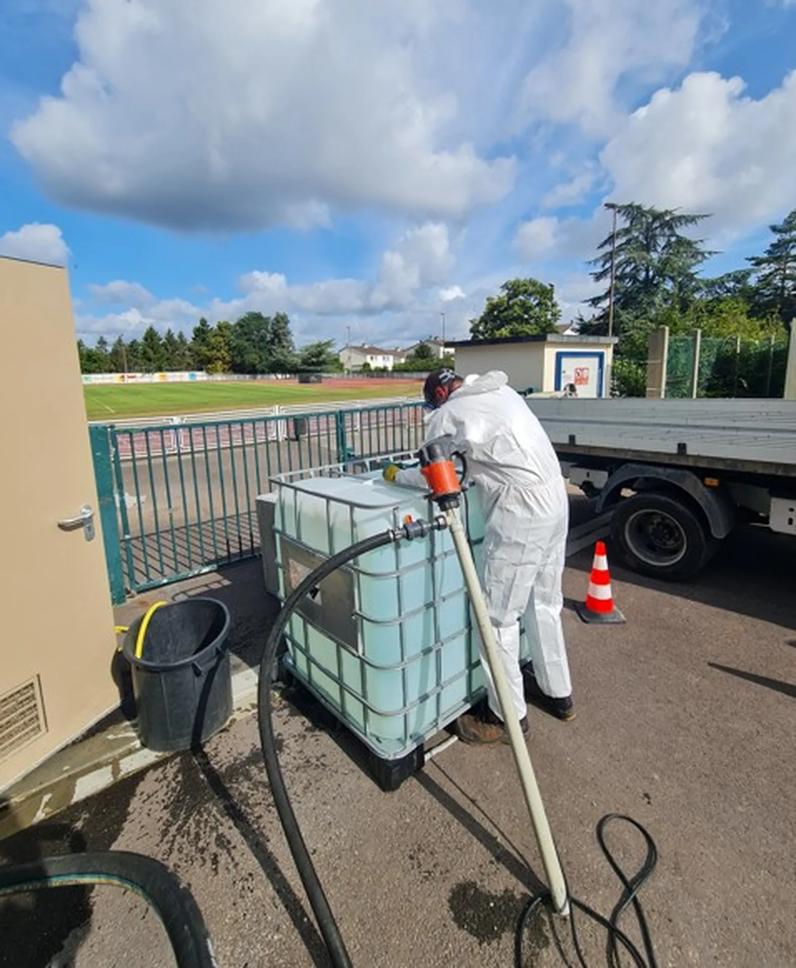 Dépotage de Produits Chimiques – Service Sécurisé et Professionnel autour de Rouen