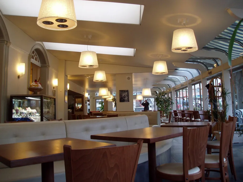Plafond chauffant rayonnant pour bars, cafés, hôtels, restaurants et autres commerces - Plafonds Tendus Occitans Toulouse