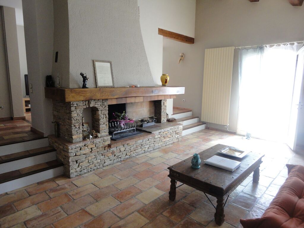 A vendre sur Roquefort la Bédoule maison T7