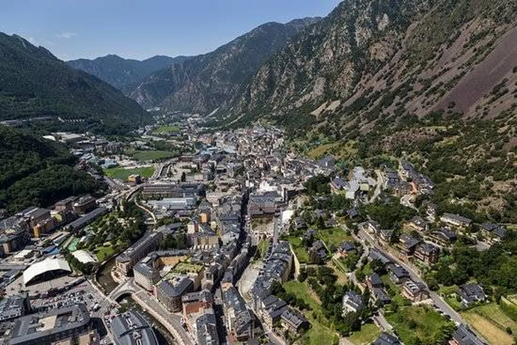 Mise en place de transport routier pour la Principauté d'Andorre