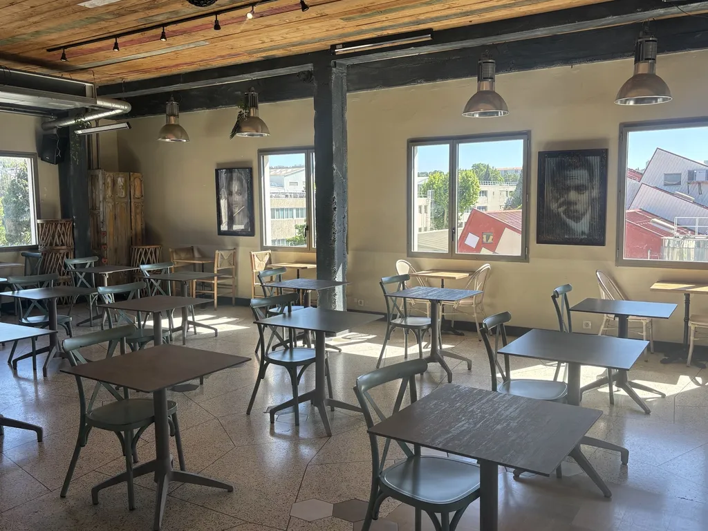 Location d'espace de travail, pour ateliers et formations à Marseille