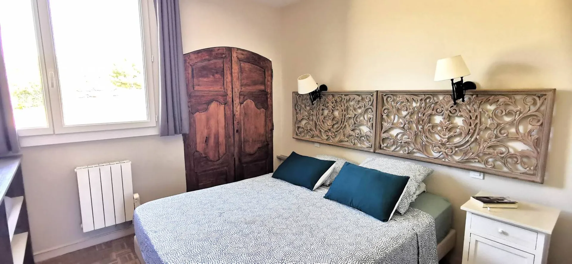 Vente appartement T4 Cassis  avec terrasse vue exceptionnelle dans une résidence fermée avec piscine et parking privé