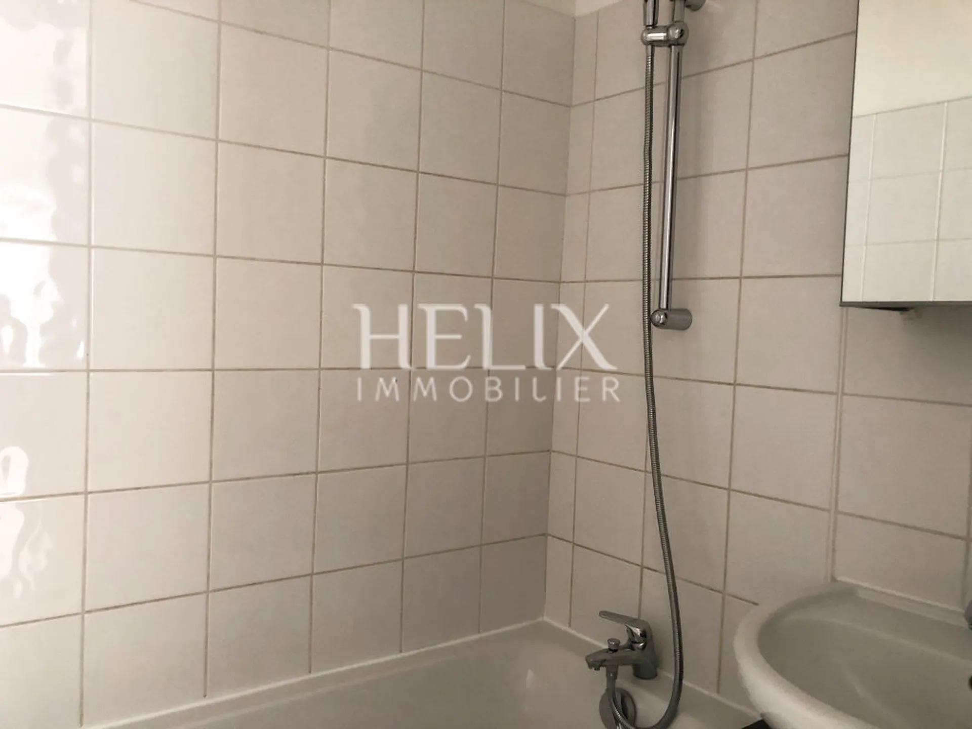 Bel appartement au coeur du centre ville de Saint Germain en Laye à deux pas du RER A.