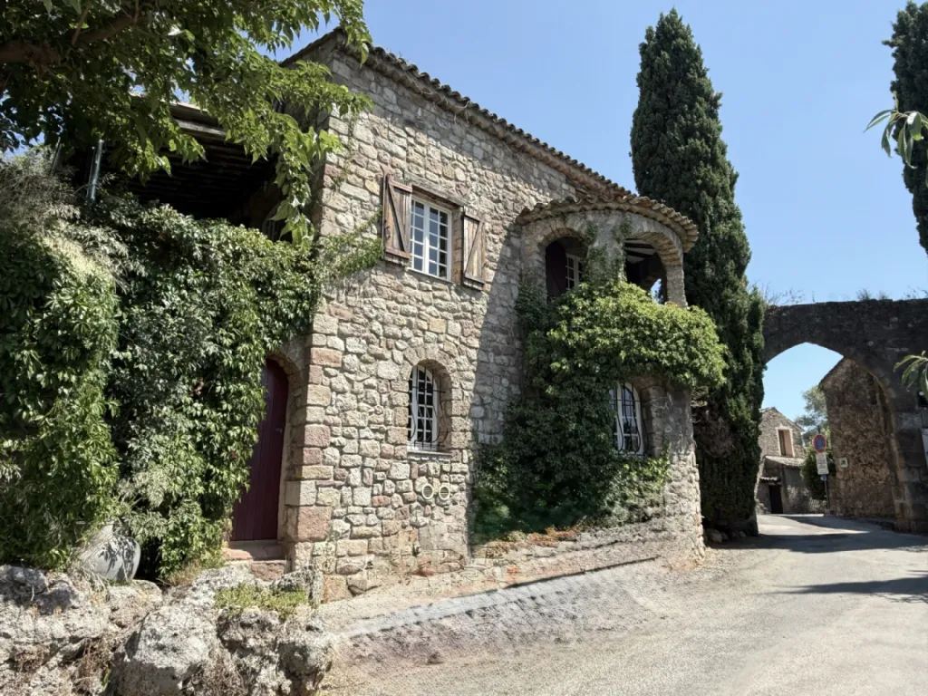 Maison 5 pièce(s) 4 chambre(s) 135 m² Les Arcs (83460)