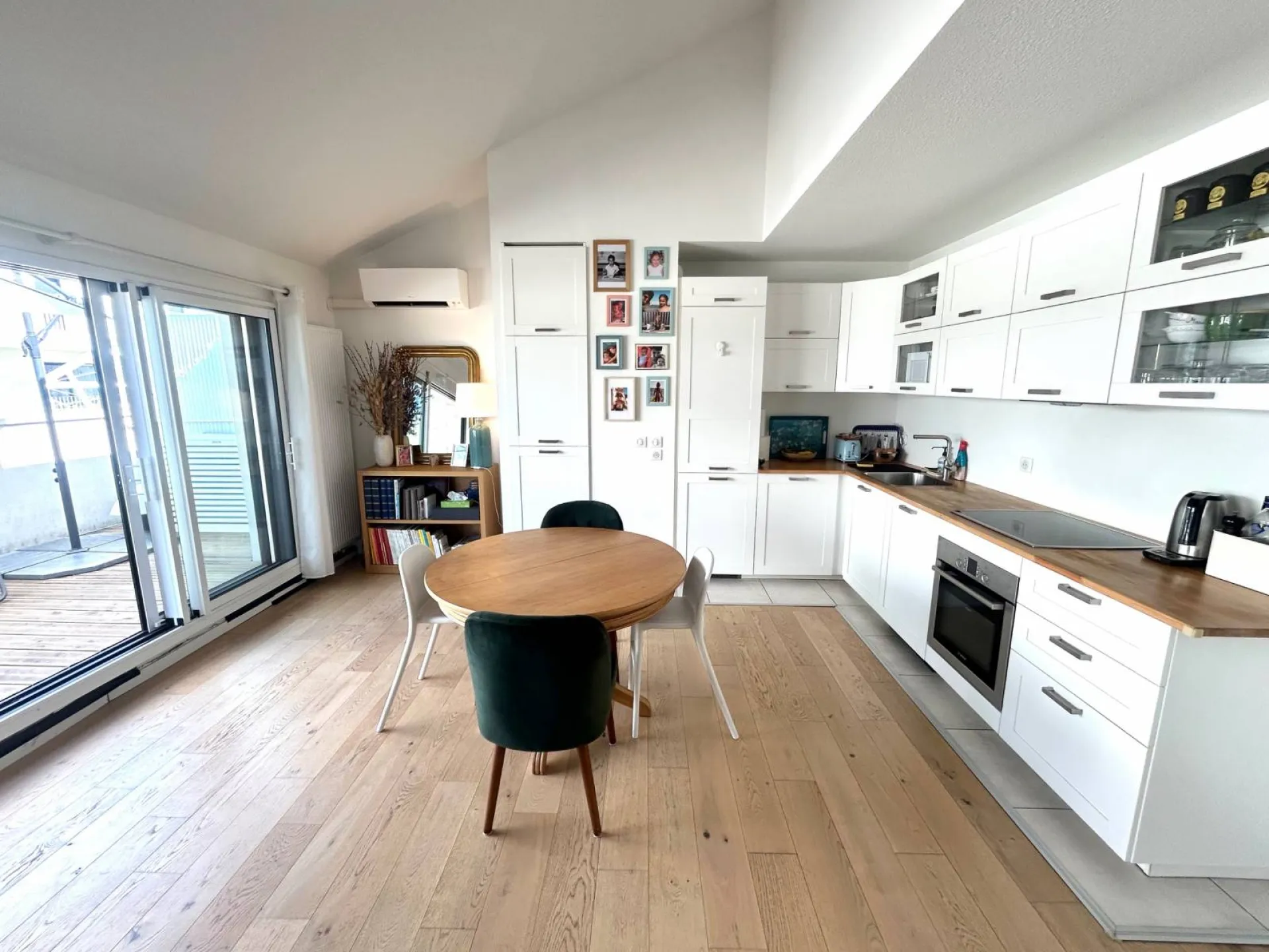 Beau T4 avec terrasses dans résidence de standing Bordeaux Caudéran  