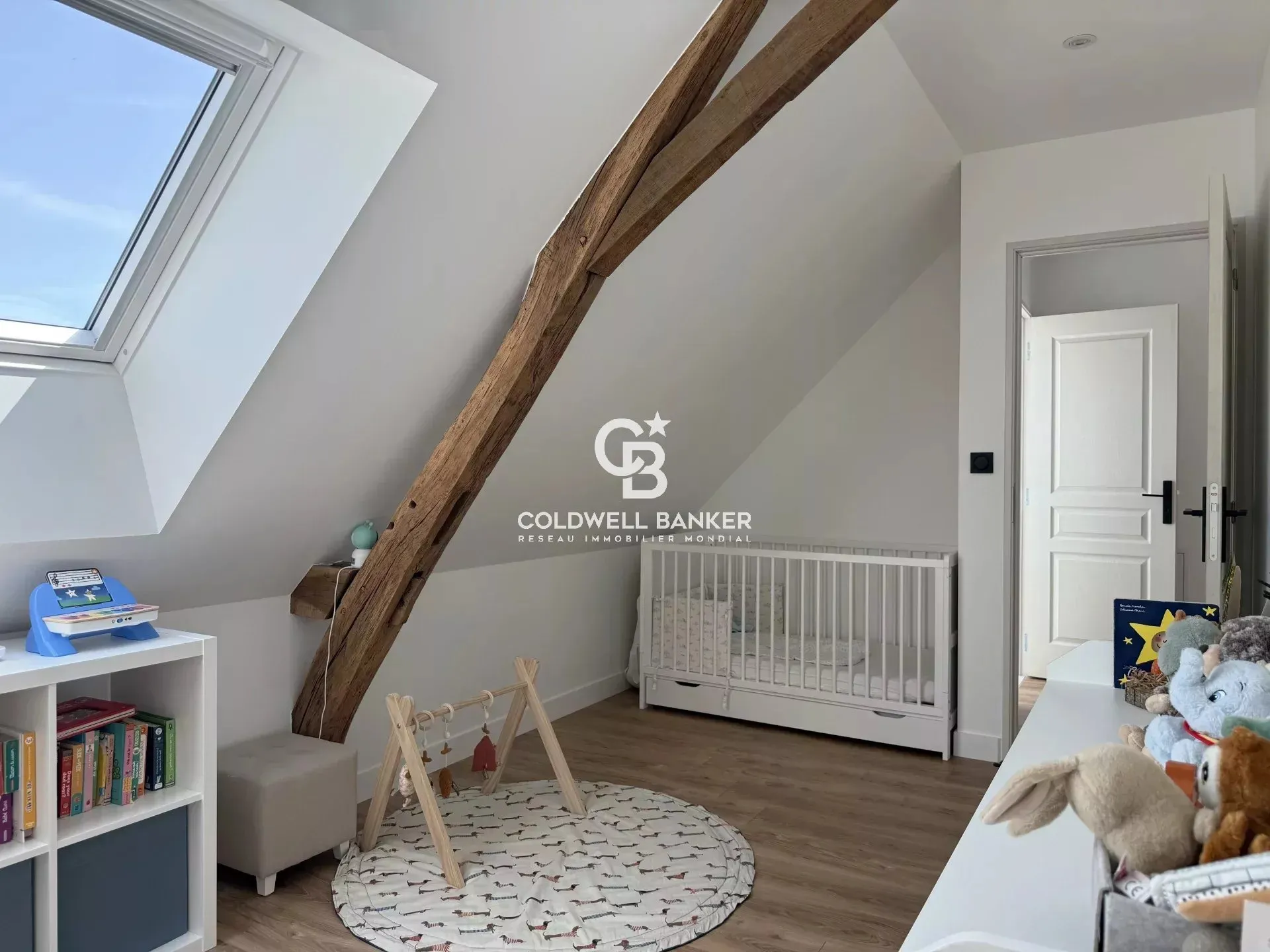 maison rénovée à vendre avec bureau indépendant et entrée séparée proche Le Mans