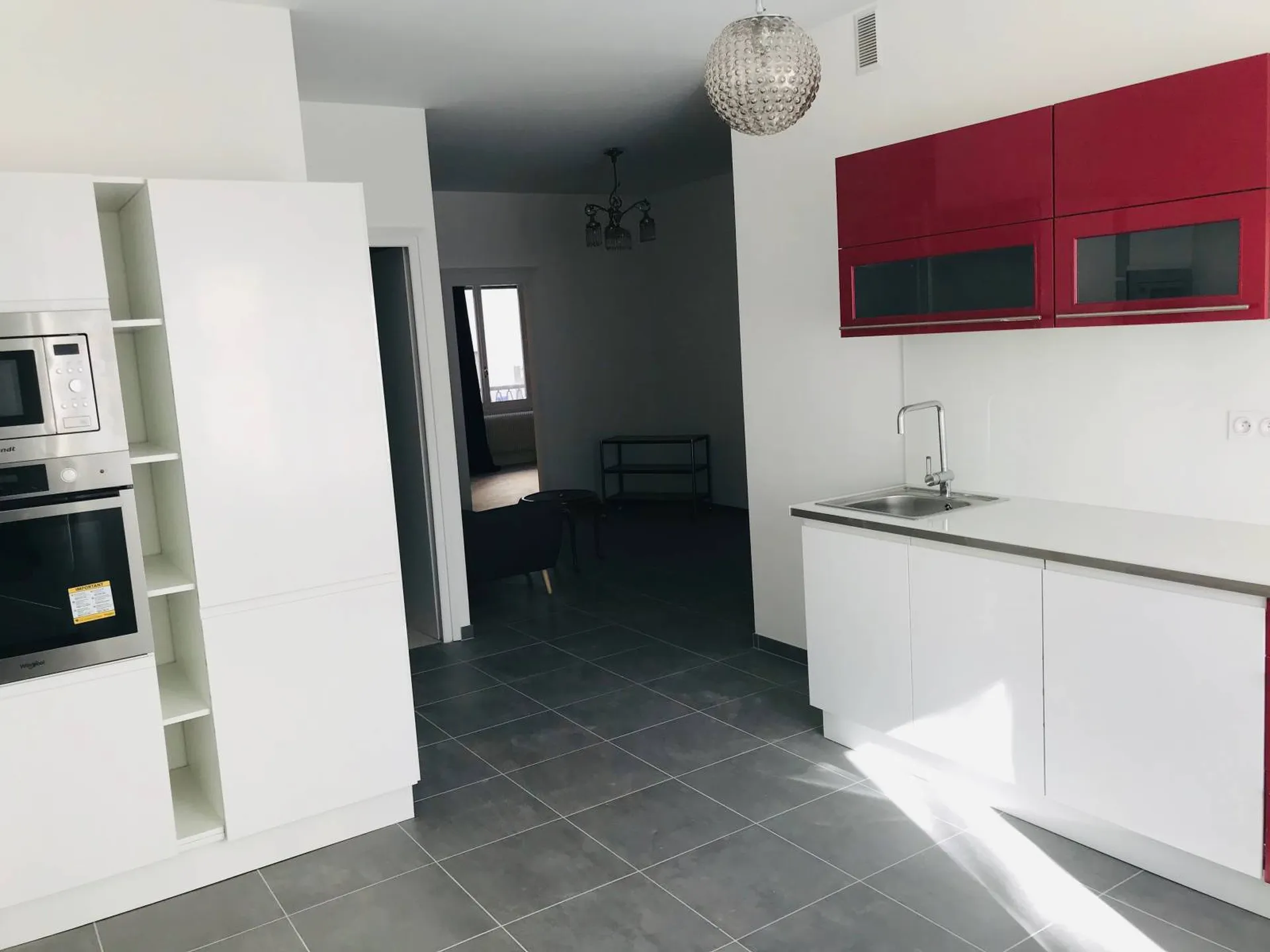 AVANT/APRES Rénovation complète avec démolition de la cloison. Rue Duguesclin Lyon 6ème