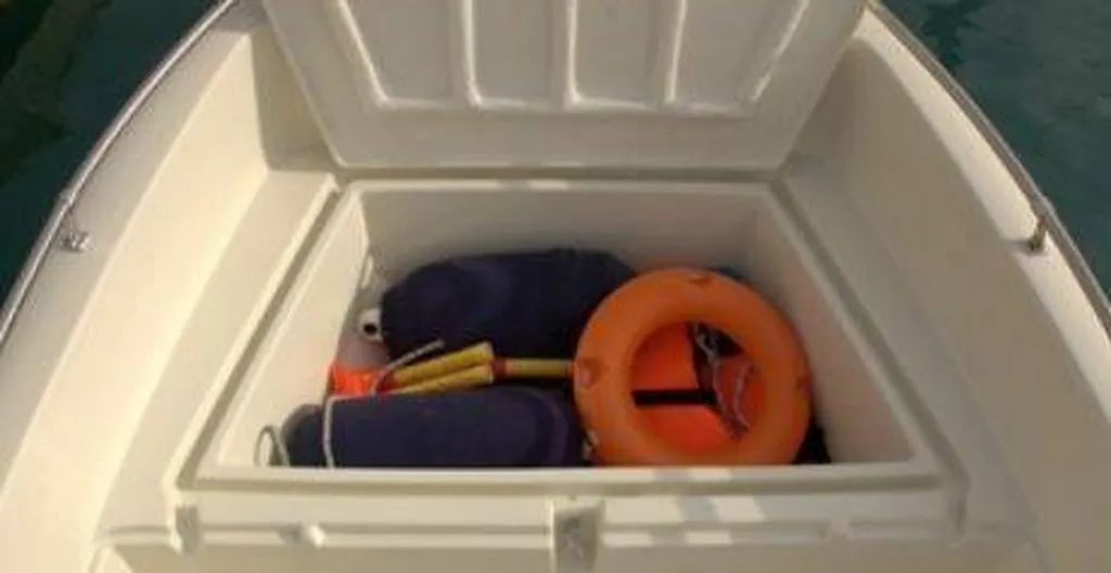 Bateau à moteur à louer sans permis La Ciotat dans le Var