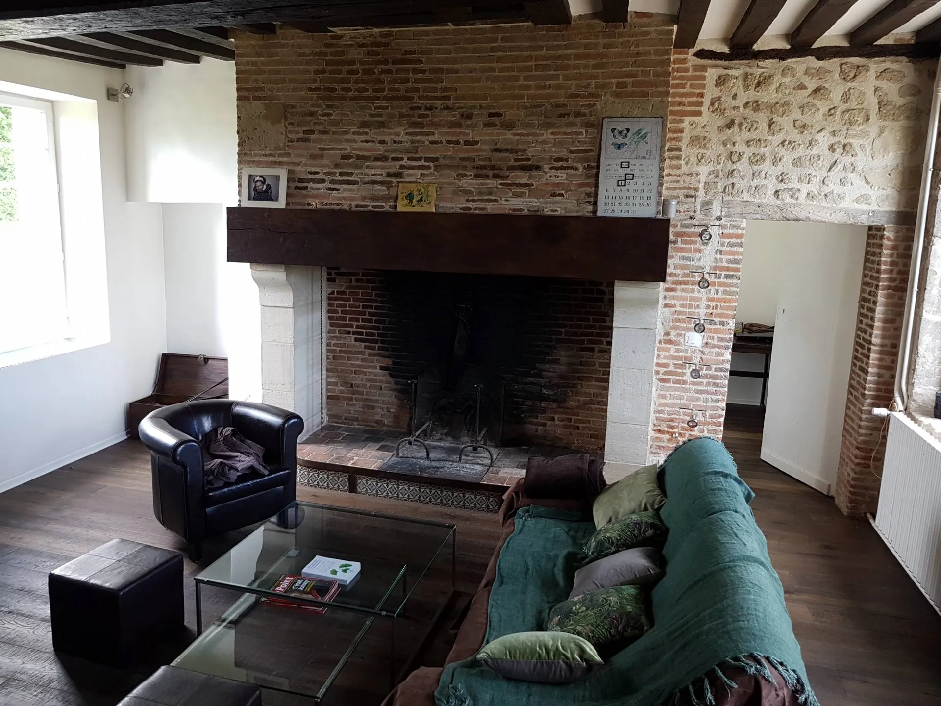 Acquérir une maison d'habitation avec boxe pour chevaux