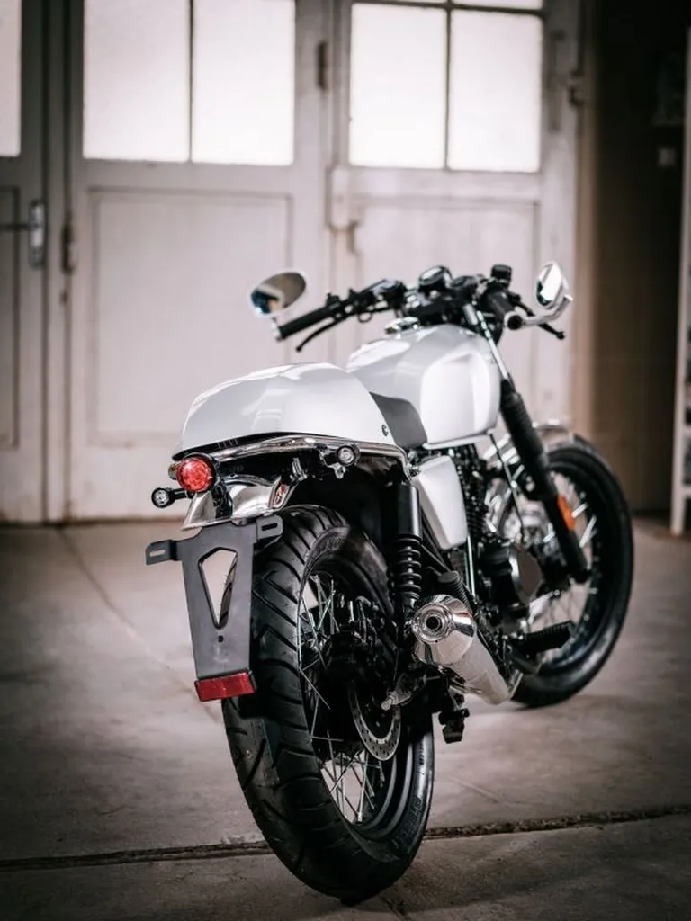 MOTO NEUVE BRIXTON BX125R CAFE RACER LA SEYNE SUR MER