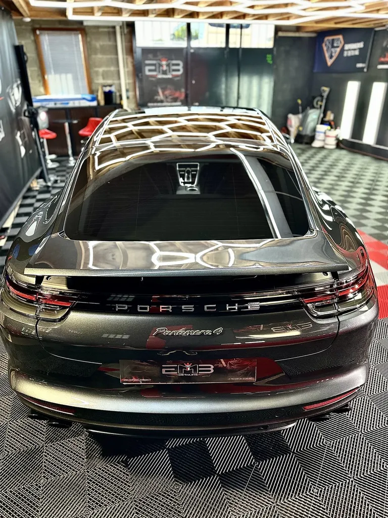 DETAILING Lyon traitement céramique carrosserie Porsche panamera 