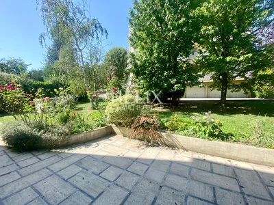 Appartement meublé avec balcon, parking à Saint Germain En Laye 3 pièce(s) 87.34 m2