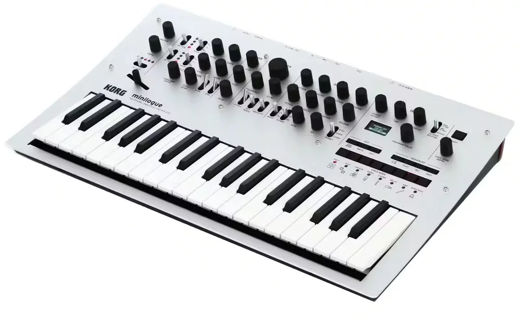 KORG MINILOGUE