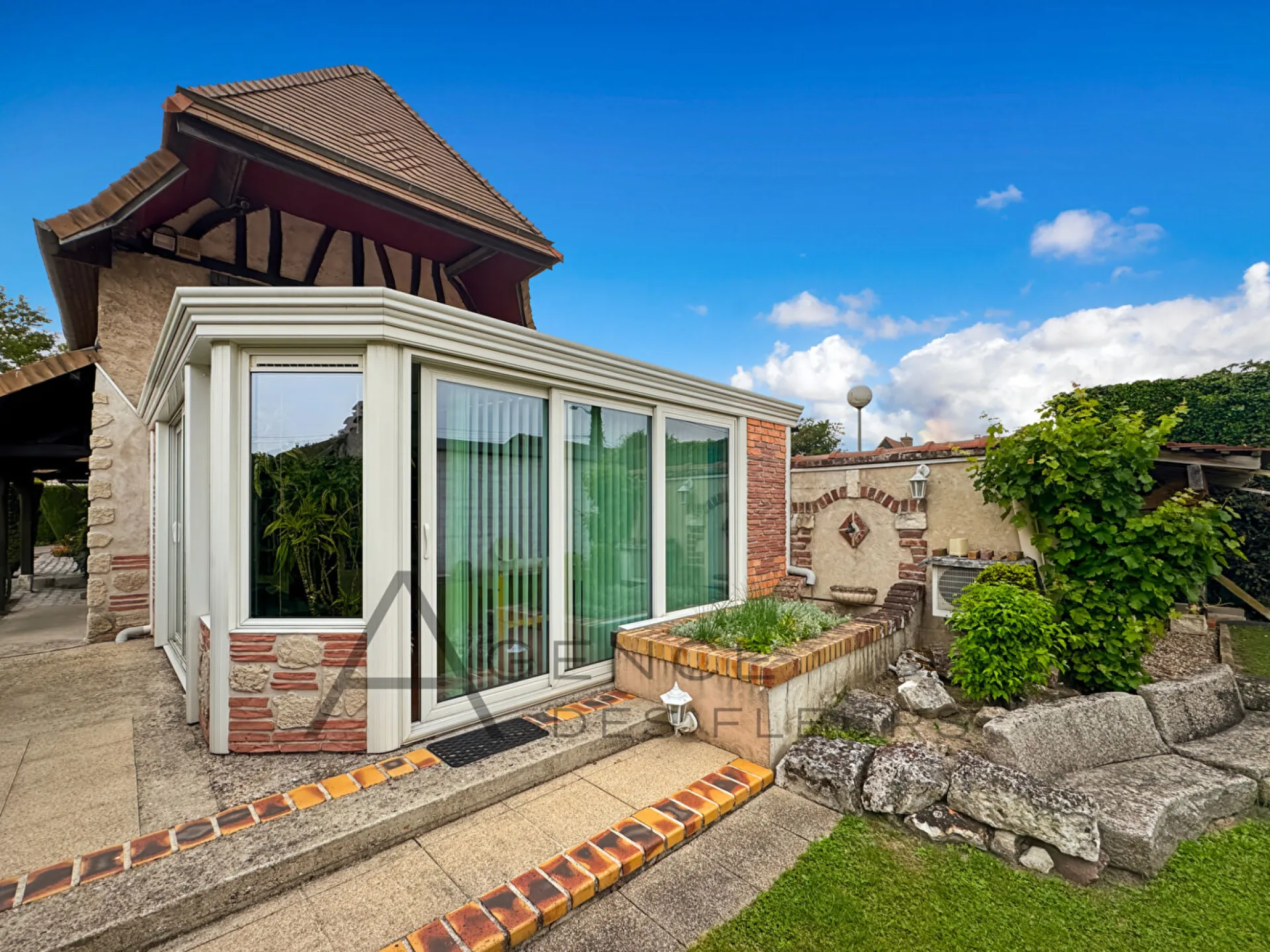 A vendre, maison normande de 124 m2 avec dépendance située à Tourville-la-Rivière