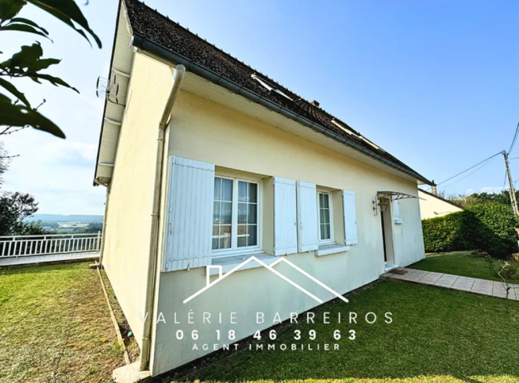 A saisir maison de 131 m² habitables édifiée sur 1800 m² de terrain sur la commune de FRENEUSE 76410