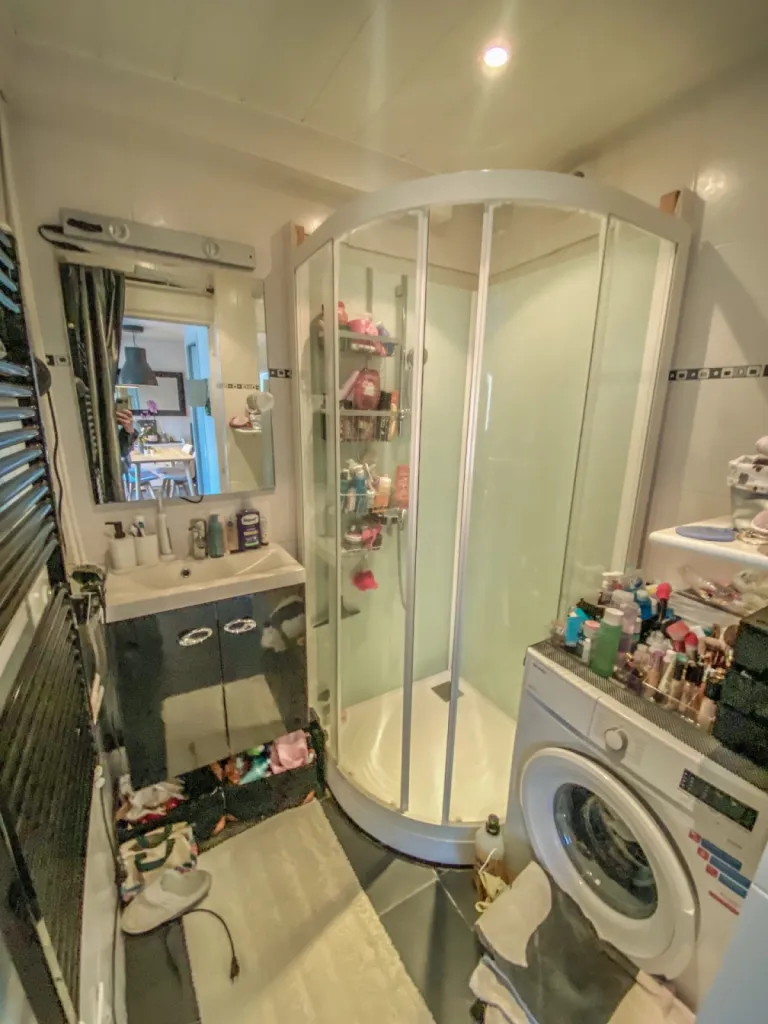 cabine de douche d'angle