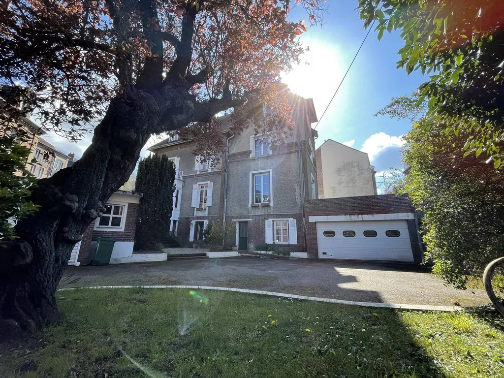A vendre villa authentique proche des commerces de la ville de Dieppe, Normandie, 76