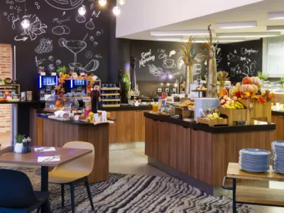 Reportage photographique petit déjeuner buffet Novotel Lyon Confluence