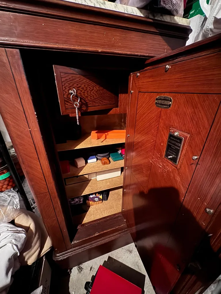 coffre-fort ancien débloquer par expert
