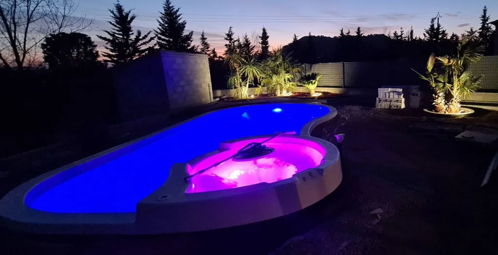 Eclairage extérieur villa à VIDAUBAN dans le VAR
