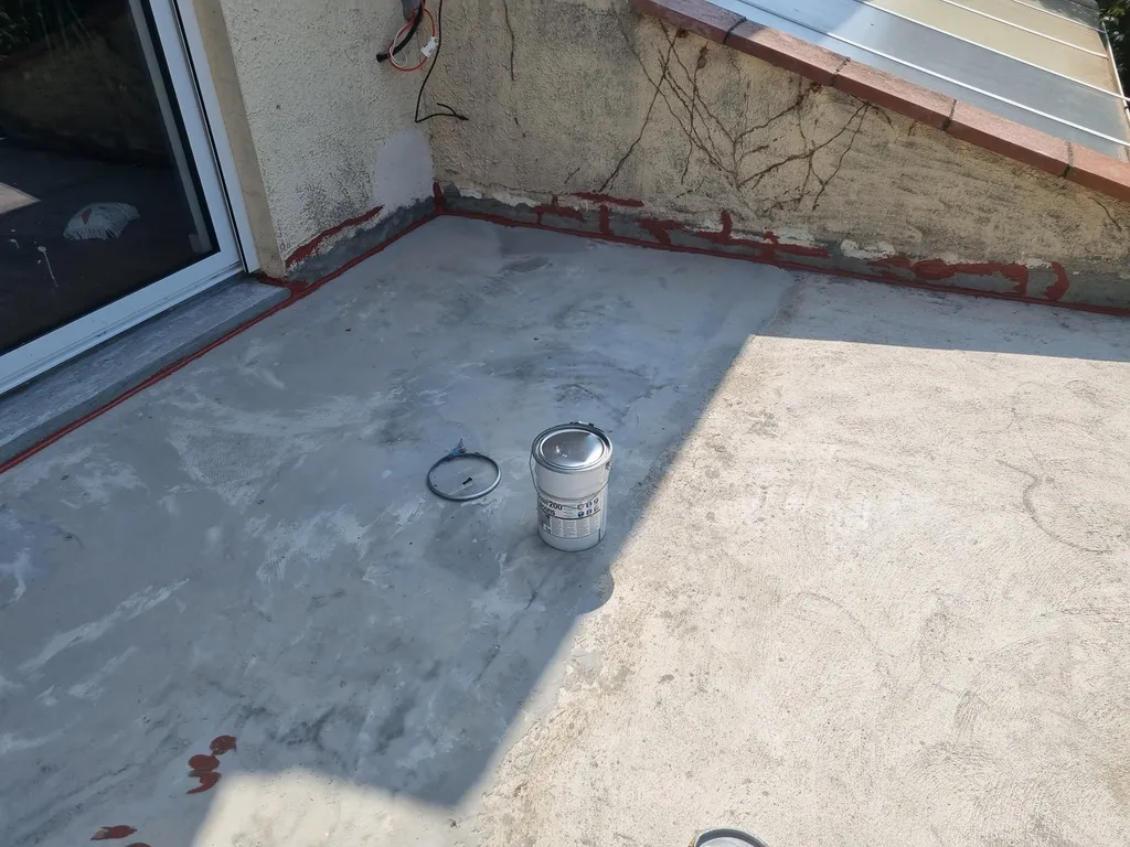 Réaliser une étanchéité de toit terrasse avant pose de terrasse bois à Villeneuve-lès-Avignon